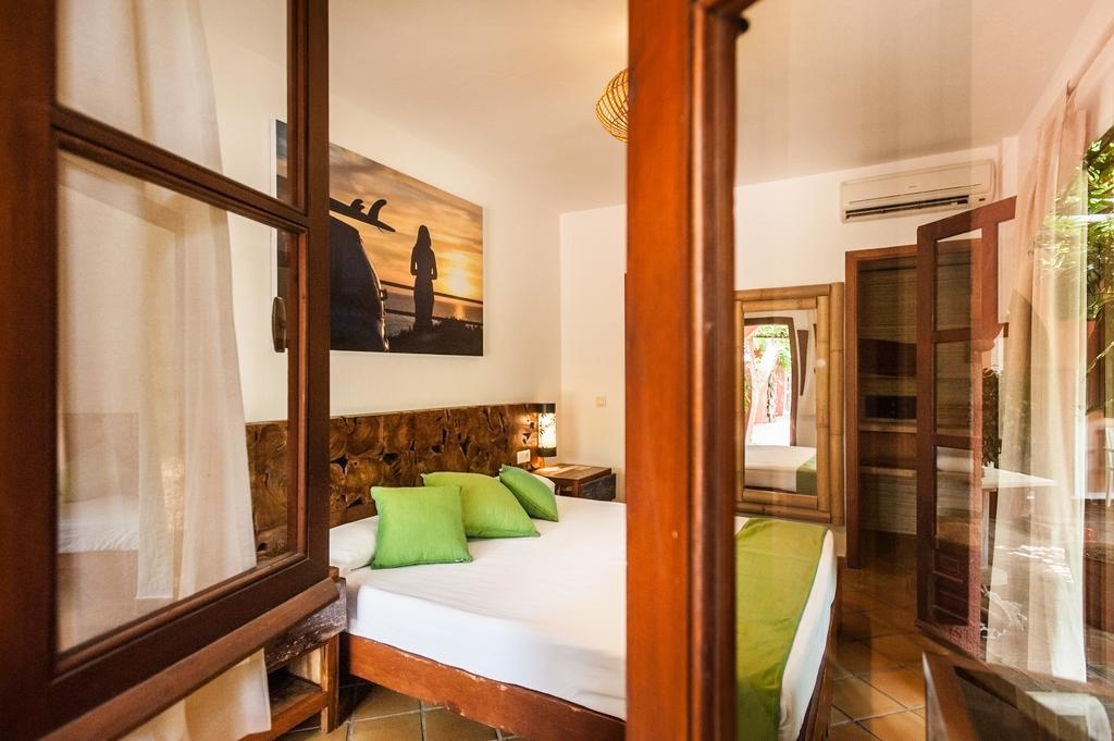 100% Fun Hotel Tarifa Kültér fotó