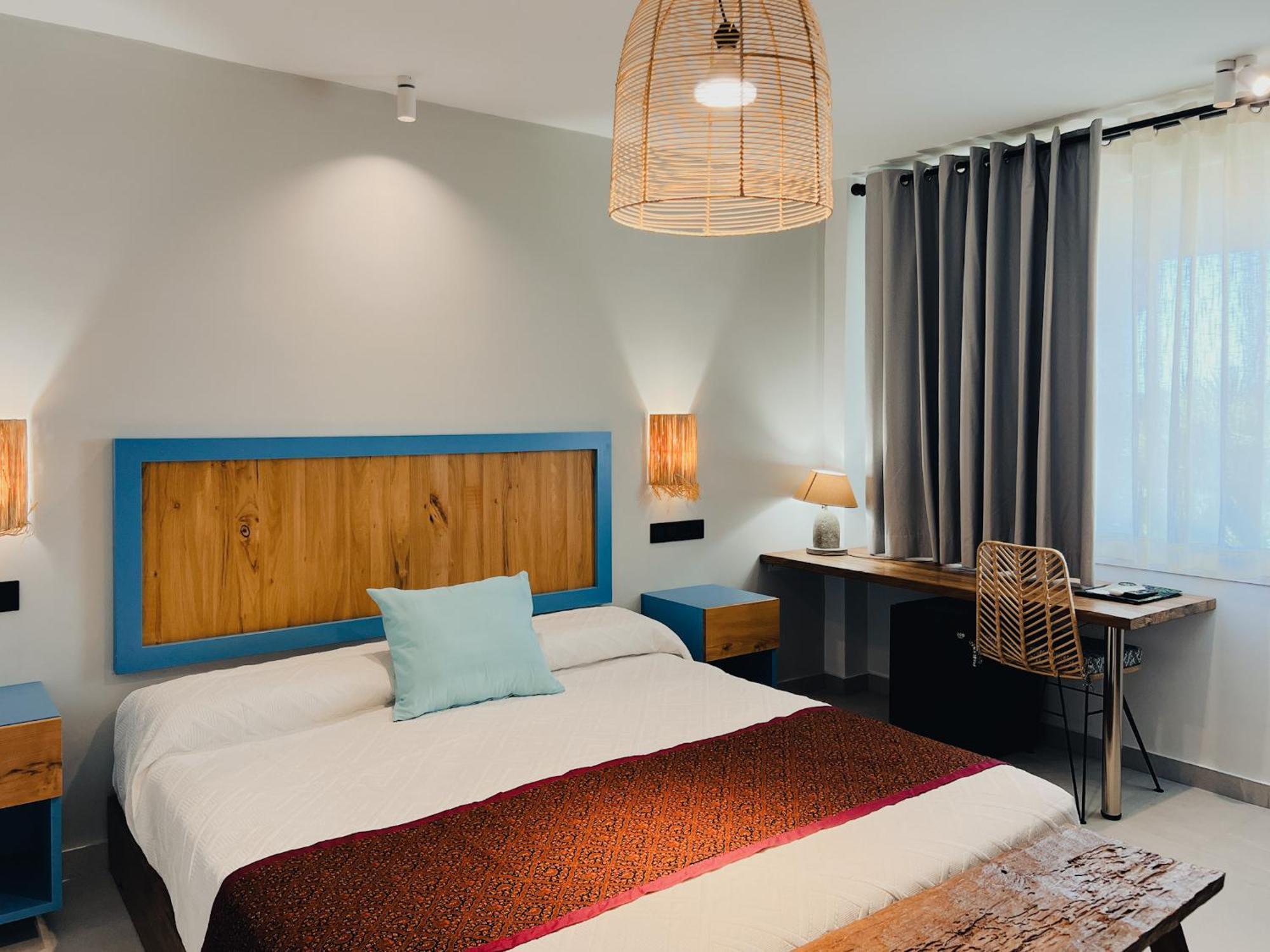100% Fun Hotel Tarifa Kültér fotó