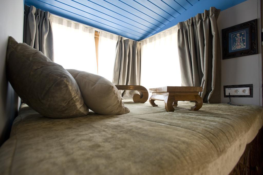 100% Fun Hotel Tarifa Kültér fotó