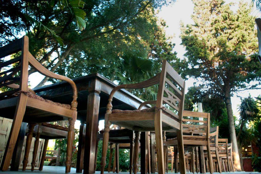 100% Fun Hotel Tarifa Kültér fotó
